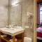 Budget Rooms by Ghent River