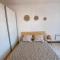 Appartement RDC 2 pièces proche plage avec terrasses et parking - FR-1-326-575