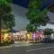 Modern Homely 2BR APT w Parking Bowen Hills - Brisbane