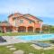 Nice Home In Oratino With Outdoor Swimming Pool