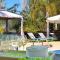 Villa Crystalia - 350m from Kalamies Beach