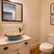 Southern Farm House 4 Br 4 Bath
