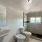 La Fenice Beachfront 3 Bedroom With Parking