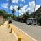 La Fenice Beachfront 3 Bedroom With Parking