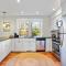 Modern Charming 4BR 3BA Retreat - 维恩亚德海文