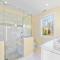 Modern Charming 4BR 3BA Retreat - 维恩亚德海文