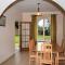 Maison bretonne rénovée avec WIFI et jardin clos à LANDRELLEC ref 249
