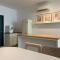 The Gilded Studio Petaling Jaya with city view - 八打灵再也