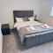 All Inn Apartments