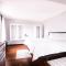 The Pub- 8BR Free Parking, Minutes From Falls & Casino
