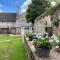 The Old Abbey Farmhouse - Pet Friendly - Ryde