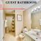 Cozy retreat Family-Friendly Saltwater Heated Pool Villa