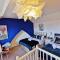 Summer Lane House-3 Bedrooms-Close to M1-Longer Stay-Free Parking