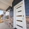 Luxury Lakefront: 9BR/8.5BA, Views, Peak Comfort - Branson