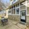 Cozy Niagara Falls Cottage with Gas Grill and Patio!
