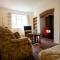 Oak House in Mid Wales with Log Burner By Seren Short Stays - 马汉莱斯