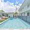 Poolside 2 Bed / 2 Bath - Pompano Beach Pointe - بومبانو بيتش
