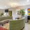 Best Western Plus Brunswick Inn & Suites - Brunswick