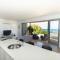Shearwaters Apartment Waterfront Accomodation
