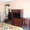 Super 8 by Wyndham Clarksville East - كلاركسفيل