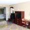 Super 8 by Wyndham Clarksville East - كلاركسفيل