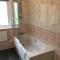 Spacious bungalow with estuary views near Llansteffan