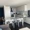 Appartement moderne 2 chambres avec balcon face mer, WiFi et parking à Saint-Jean-de-Monts - FR-1-323-117