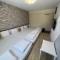 Group Sea Bed and Breakfast
