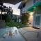 Closest Studio Suite to Vanderbilt Beach, new remodel, well appointed, BBQ, yard, very private plus many extras! - Naples