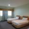Coral Bay Resort