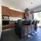 ¡New Villa 4BR with priv jacuzzi!