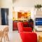 Luxe 2 BR with Full Marina View, Near DMCC & JBR
