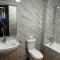 Luxe 2 BR with Full Marina View, Near DMCC & JBR