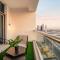 Luxe 3BR in Marina near Beach,Metro,Tram,24*7 cafe