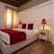 Town House Spagna- luxury Rooms with Jacuzzi Bath