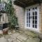 Bear Pit Cottage