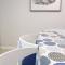 5 pax Santorini Colour Themed Suite at Paradigm Mall,PJ - Petaling Jaya