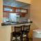 Sunset view 1Br near Beach,lake and metro
