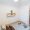 Bright & Spacious Riverside Apartment with Balcony - Budapest