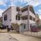 3 Bedroom Nice Apartment In Mali Losinj