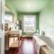 Pass the Keys Stylish 3-Bed Duplex Apartment Near Notting Hill - London
