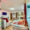 NeriesApartment No.2 Bedrooms Modern Suite In Centrum