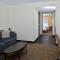 Holiday Inn Hotel & Suites Overland Park-Convention Center by IHG