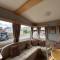 Spacious 2 bedroomed mobile home - Aberystwyth