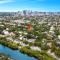 Charming 2 Bedroom Apartment in Victoria Park