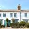 Boho-chic bolthole on the beach - Mariner's Cottage - Deal