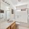 Cozy 3BDR - 1 Minute to the Beach! - تاهو فيستا