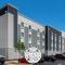WoodSpring Suites Libertyville - Chicago - Libertyville