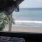 CABAÑA TELLO SURF