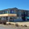 Super 7 Motel